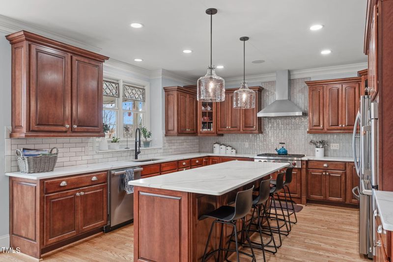 628 Peach Orchard Pl, Cary, NC 27519