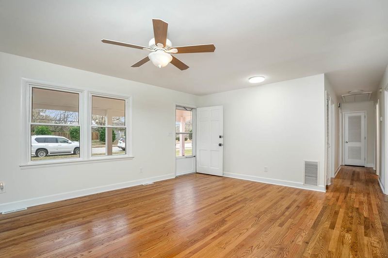 628 Peyton St, Raleigh, NC 27610