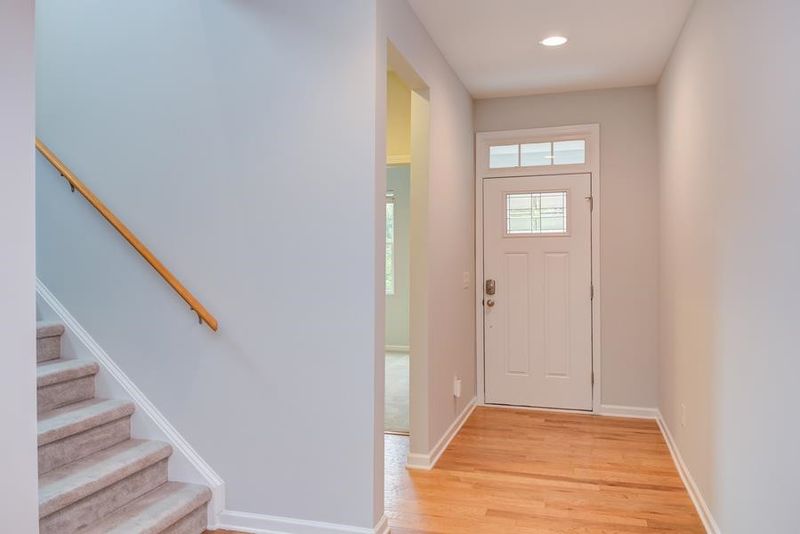 628 Pilot Hill Dr, Morrisville, NC 27560