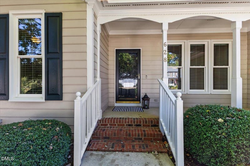 628 Sarah Lawrence Ct, Raleigh, NC 27609