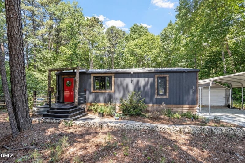 628 Westover Dr, Sanford, NC 27330