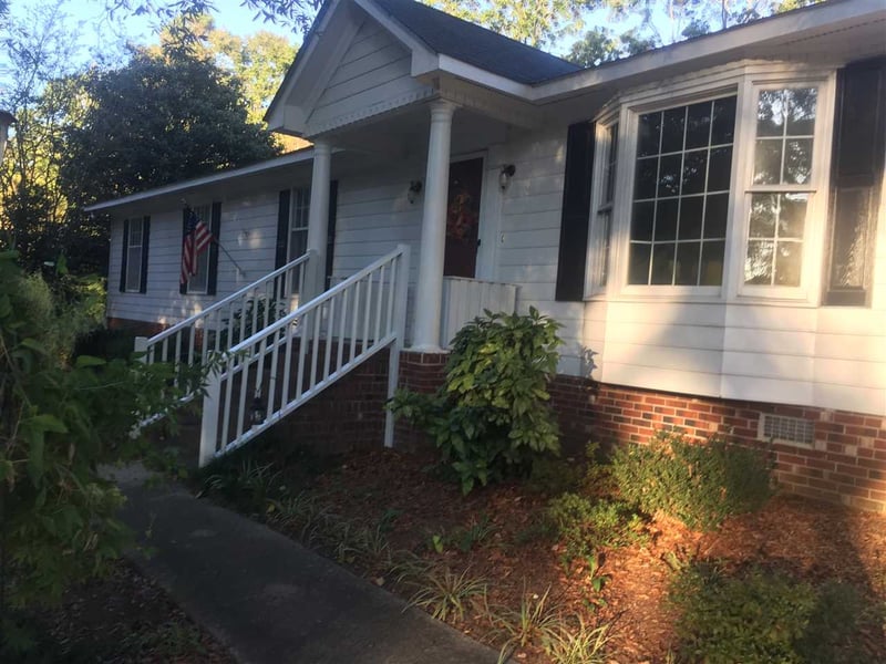 628 Yates Pl, Zebulon, NC 27597