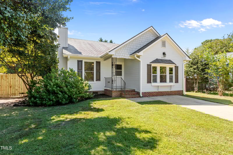 6283 Withers Dr, Fayetteville, NC 28304