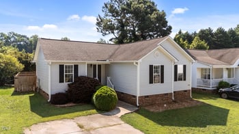629 Avondale Dr, Clayton, NC 27520