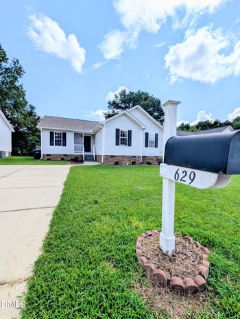 629 Avondale Dr, Clayton, NC 27520