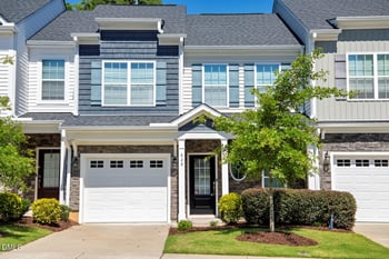629 Barneswyck Dr, Fuquay Varina, NC 27526