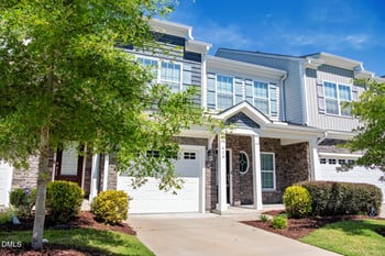 629 Barneswyck Dr, Fuquay Varina, NC 27526