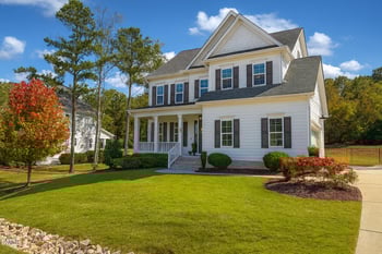 629 Meyers Place Ln, Holly Springs, NC 27540