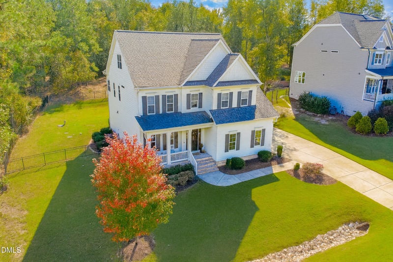 629 Meyers Place Ln, Holly Springs, NC 27540
