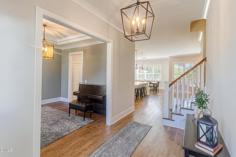 629 Meyers Place Ln, Holly Springs, NC 27540