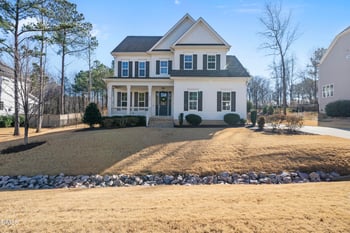 629 Meyers Place Ln, Holly Springs, NC 27540