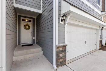 629 Newlyn Dr, Raleigh, NC 27606