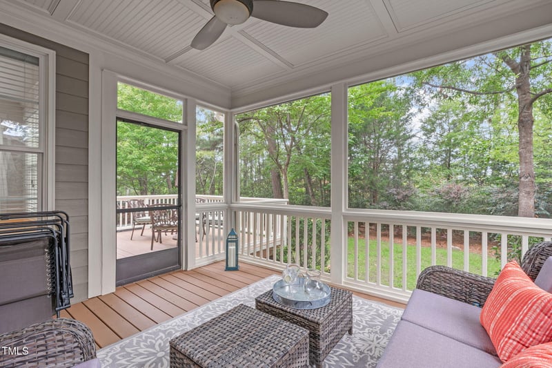 629 Peach Orchard Pl, Cary, NC 27519