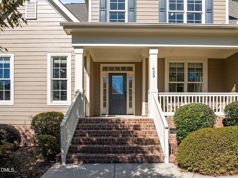 629 Peach Orchard Pl, Cary, NC 27519