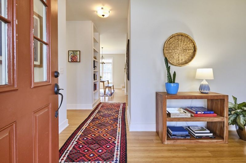 629 Pepper Pl, Chapel Hill, NC 27516