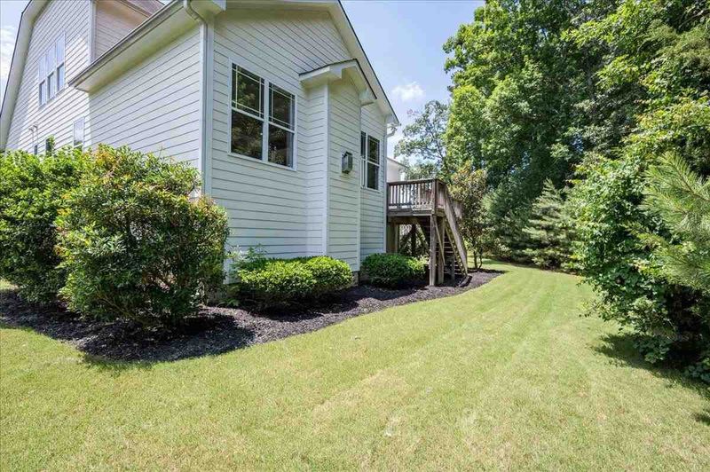 629 Powers Ferry Rd, Cary, NC 27519