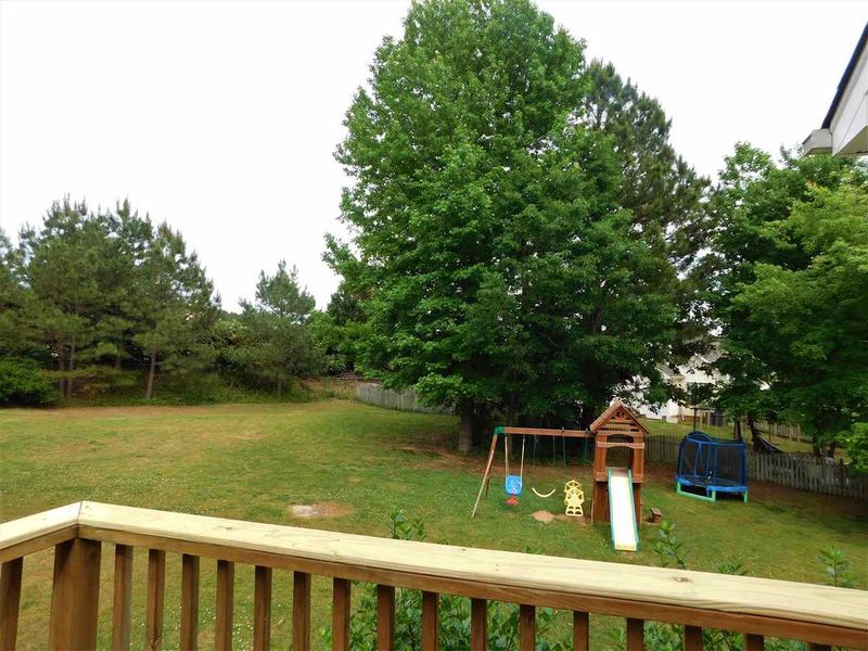 629 Rookwood Ct, Wake Forest, NC 27587