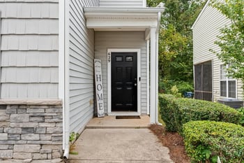 629 Woodson Dr, Clayton, NC 27527