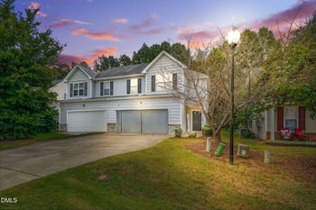 629 Woodson Dr, Clayton, NC 27527