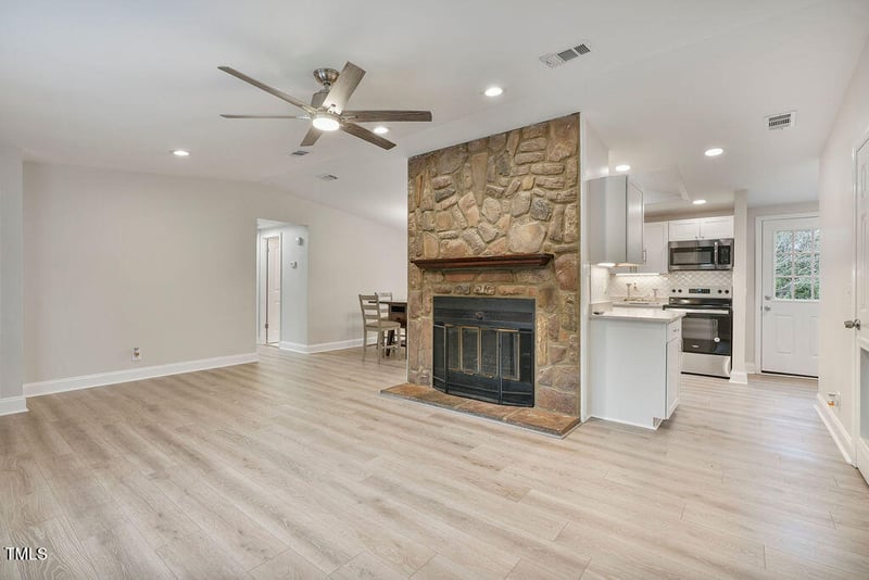 63 Carolina Dr, Angier, NC 27501