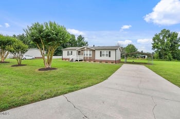 63 Carolina Dr, Angier, NC 27501