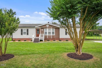 63 Carolina Dr, Angier, NC 27501