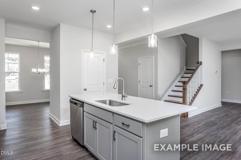 63 Charred Oak Ct, Lillington, NC 27546