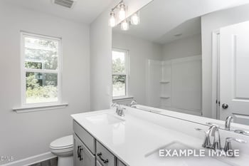 63 Charred Oak Ct, Lillington, NC 27546