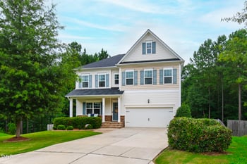 63 Creststone Ct, Clayton, NC 27527