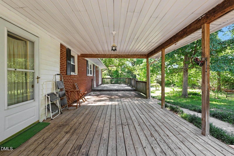 63 Dents Dr, Youngsville, NC 27596