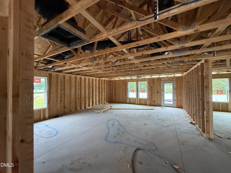 63 Emily Gardens Dr, Selma, NC 27576
