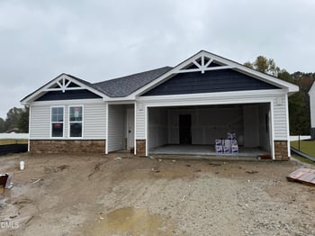 63 Emily Gardens Dr, Selma, NC 27576