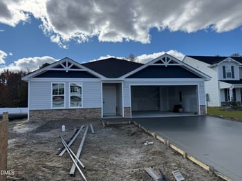 63 Emily Gardens Dr, Selma, NC 27576