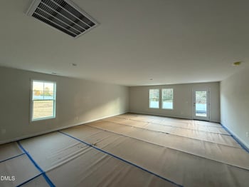 63 Emily Gardens Dr, Selma, NC 27576