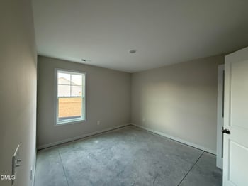 63 Emily Gardens Dr, Selma, NC 27576