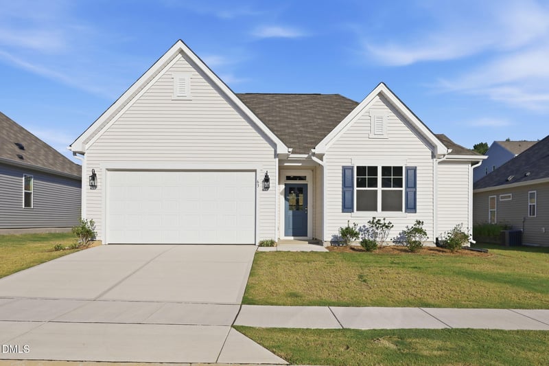 63 Furley St, Sanford, NC 27330