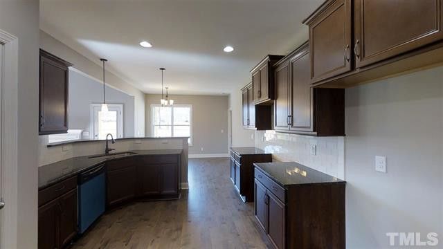 63 Heathgreen Dr #143, Clayton, NC 27527