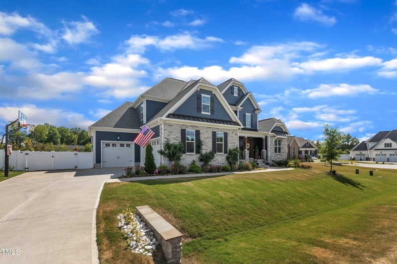 63 Maeview Ln, Raleigh, NC 27603