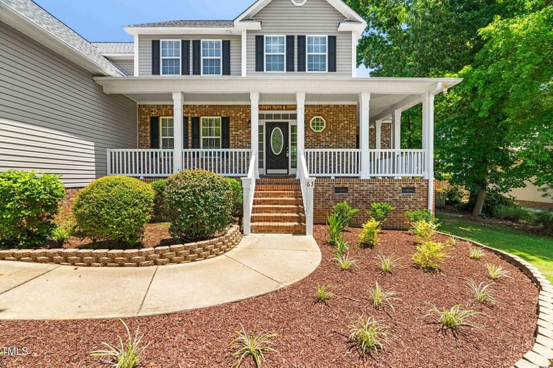 63 Majestic Oak Dr, Garner, NC 27529