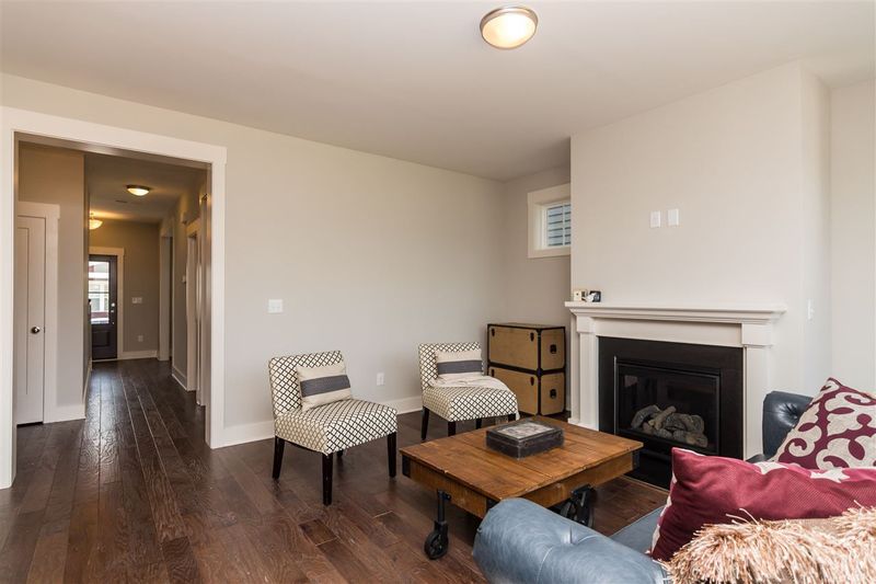 63 Monarch Trl, Chapel Hill, NC 27516