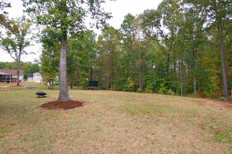 63 Roasted Nut Ln, Smithfield, NC 27577