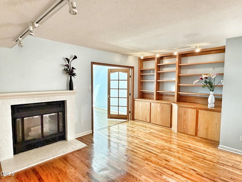 63 Stoneridge Rd, Durham, NC 27705