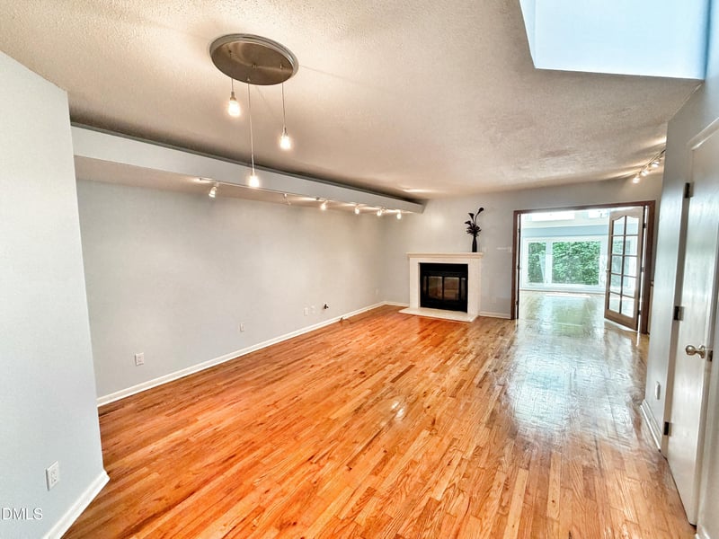 63 Stoneridge Rd, Durham, NC 27705