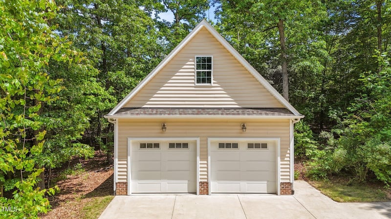 63 Tally Ho Dr, Selma, NC 27576