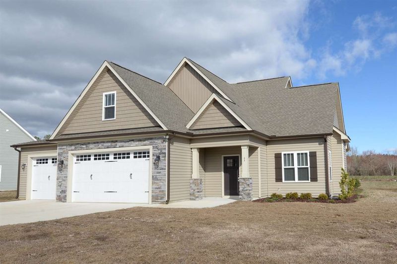 63 Torchie Dr, Selma, NC 27576
