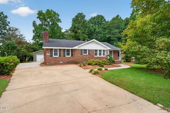 63 White Oak Dr, Smithfield, NC 27577
