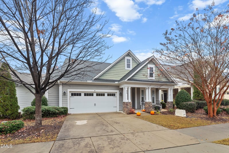 63 White Pine Dr, Clayton, NC 27527