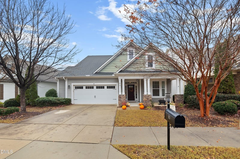 63 White Pine Dr, Clayton, NC 27527