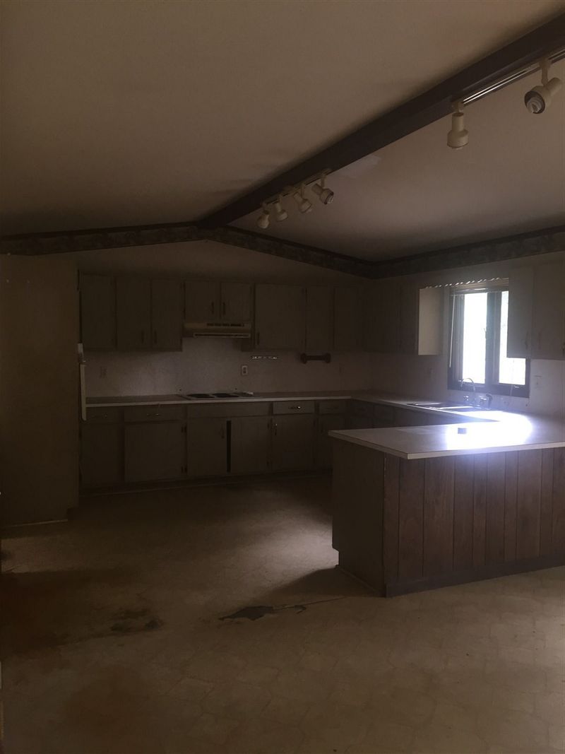 63 Wilmouth Rd, Sanford, NC 27330