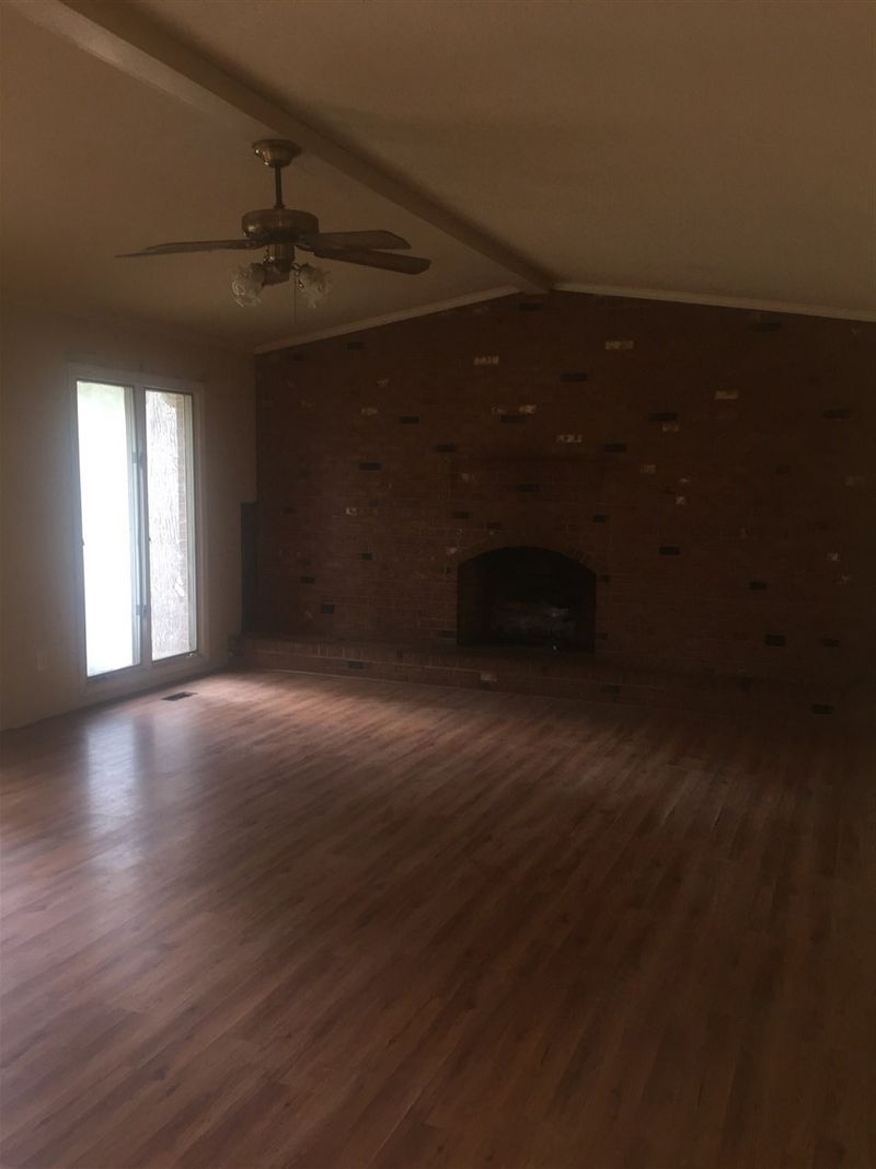 63 Wilmouth Rd, Sanford, NC 27330